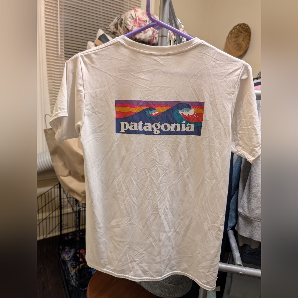 Patagonia White Short Sleeve Tee with Logo